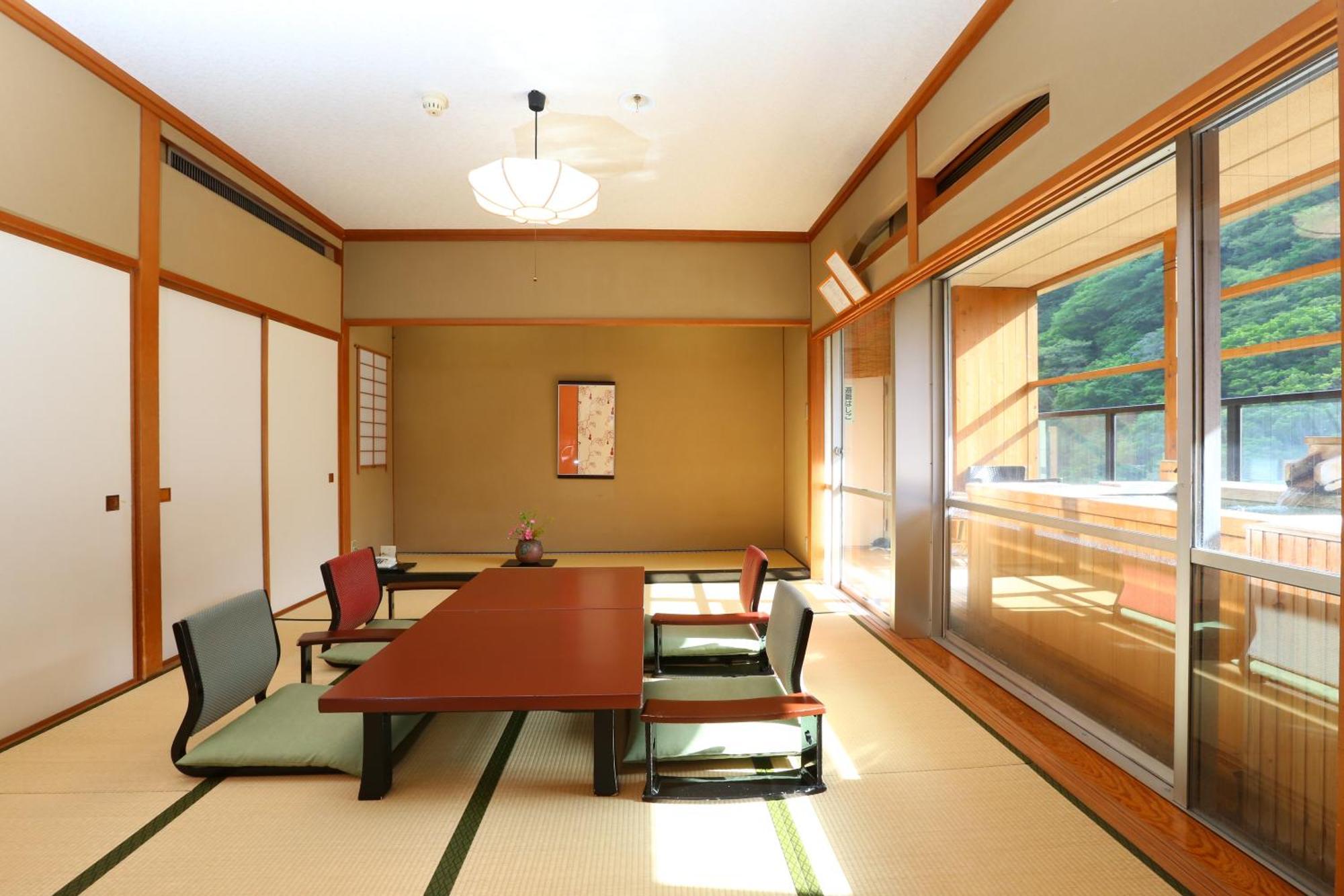 三穗柔酒店 汤河原町 外观 照片